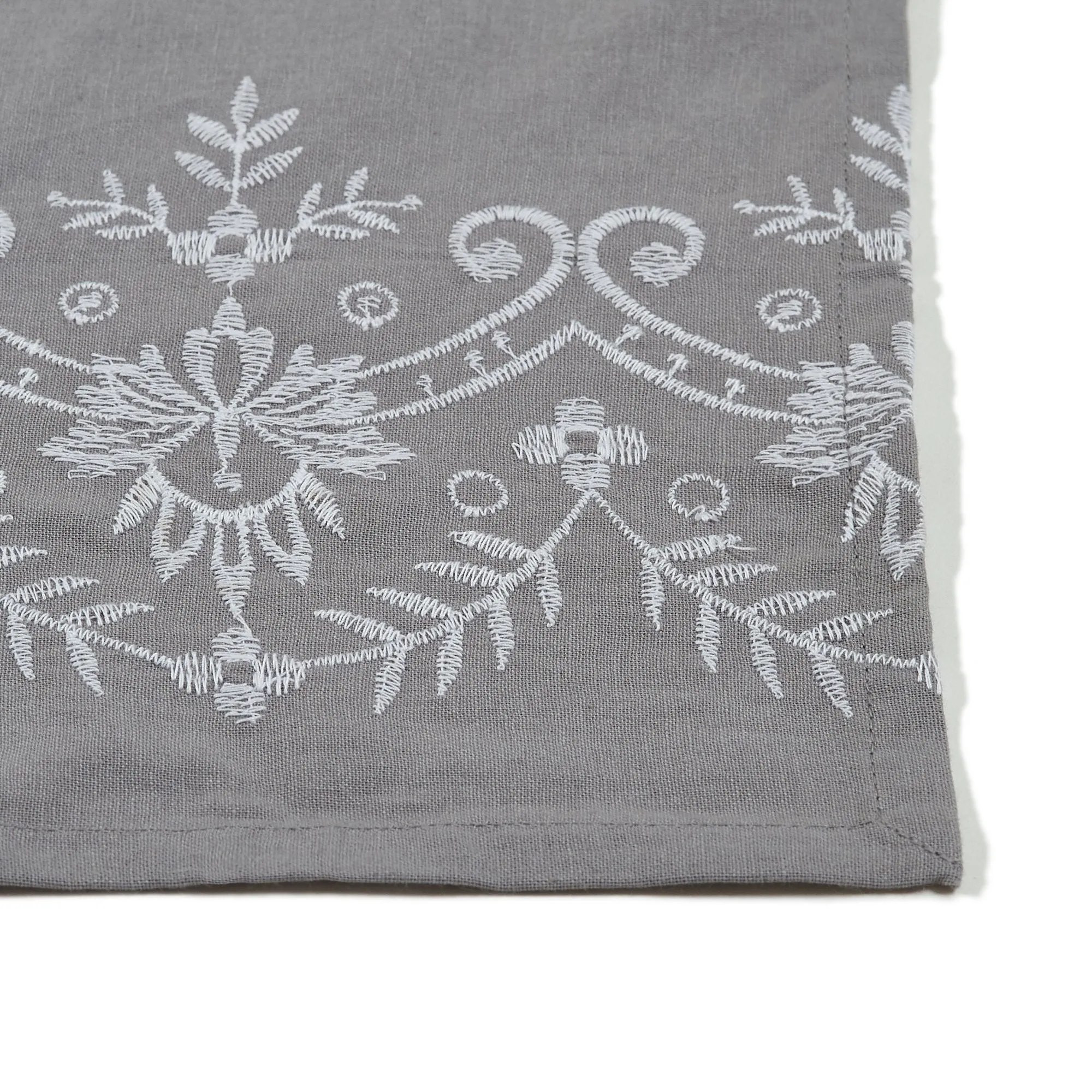 Chaotto Table Cloth Gray 130 X 130