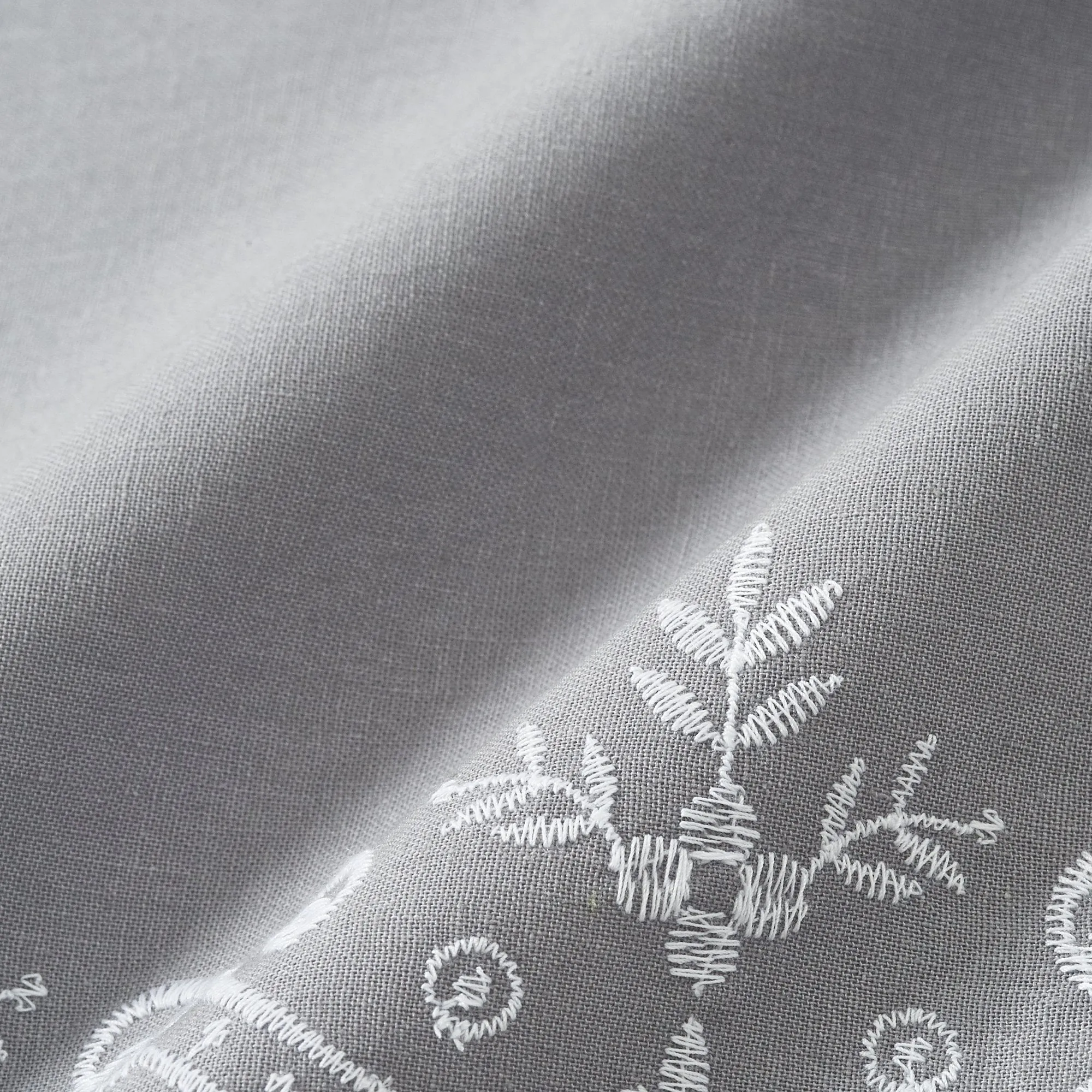 Chaotto Table Cloth Gray 130 X 130