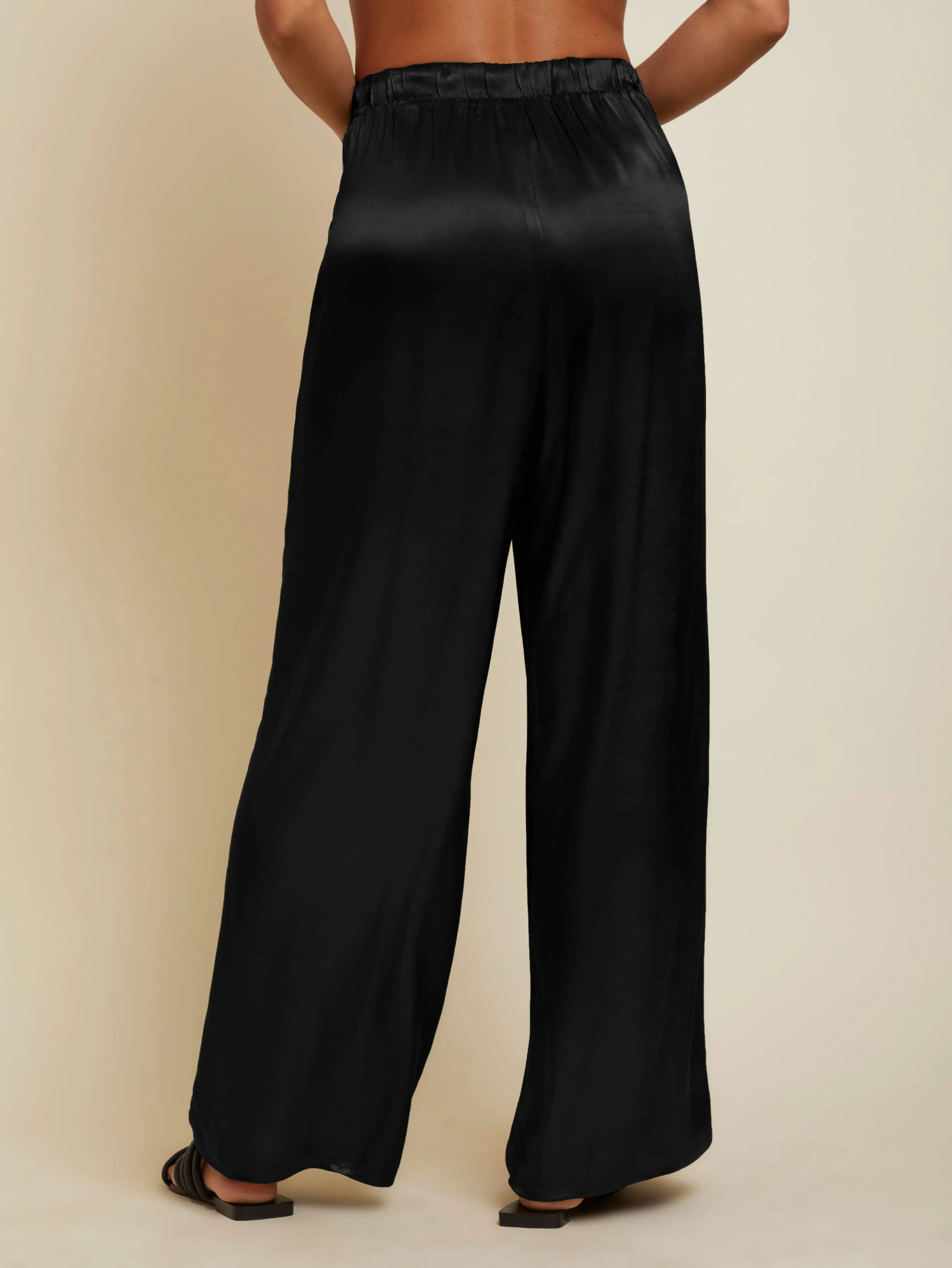Donatella Pant