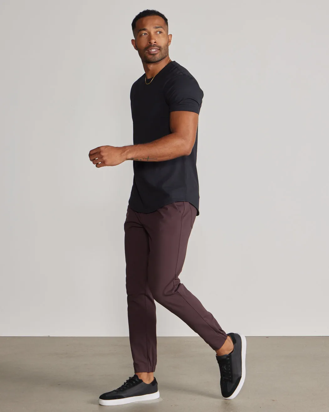Everyday Jogger Pant <!-- Size 31 -->
