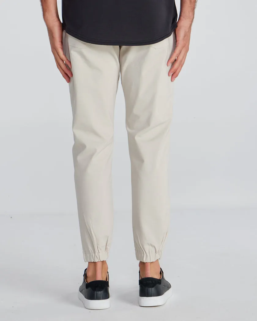 Everyday Jogger Pant <!-- Size 31 -->