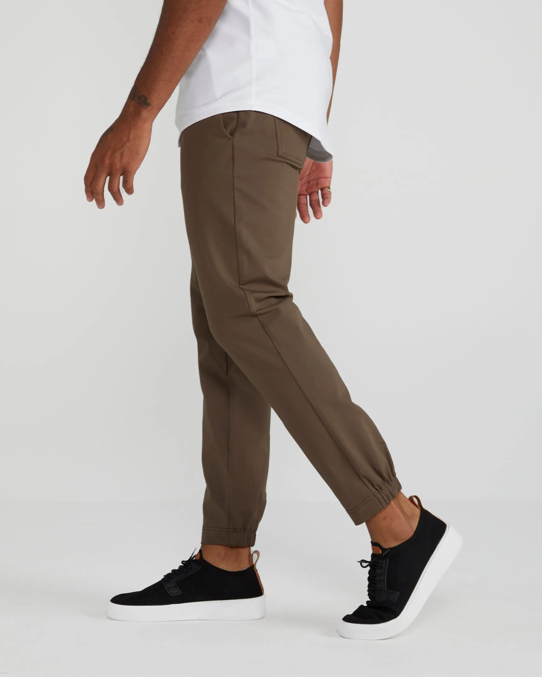 Everyday Jogger Pant <!-- Size 31 -->