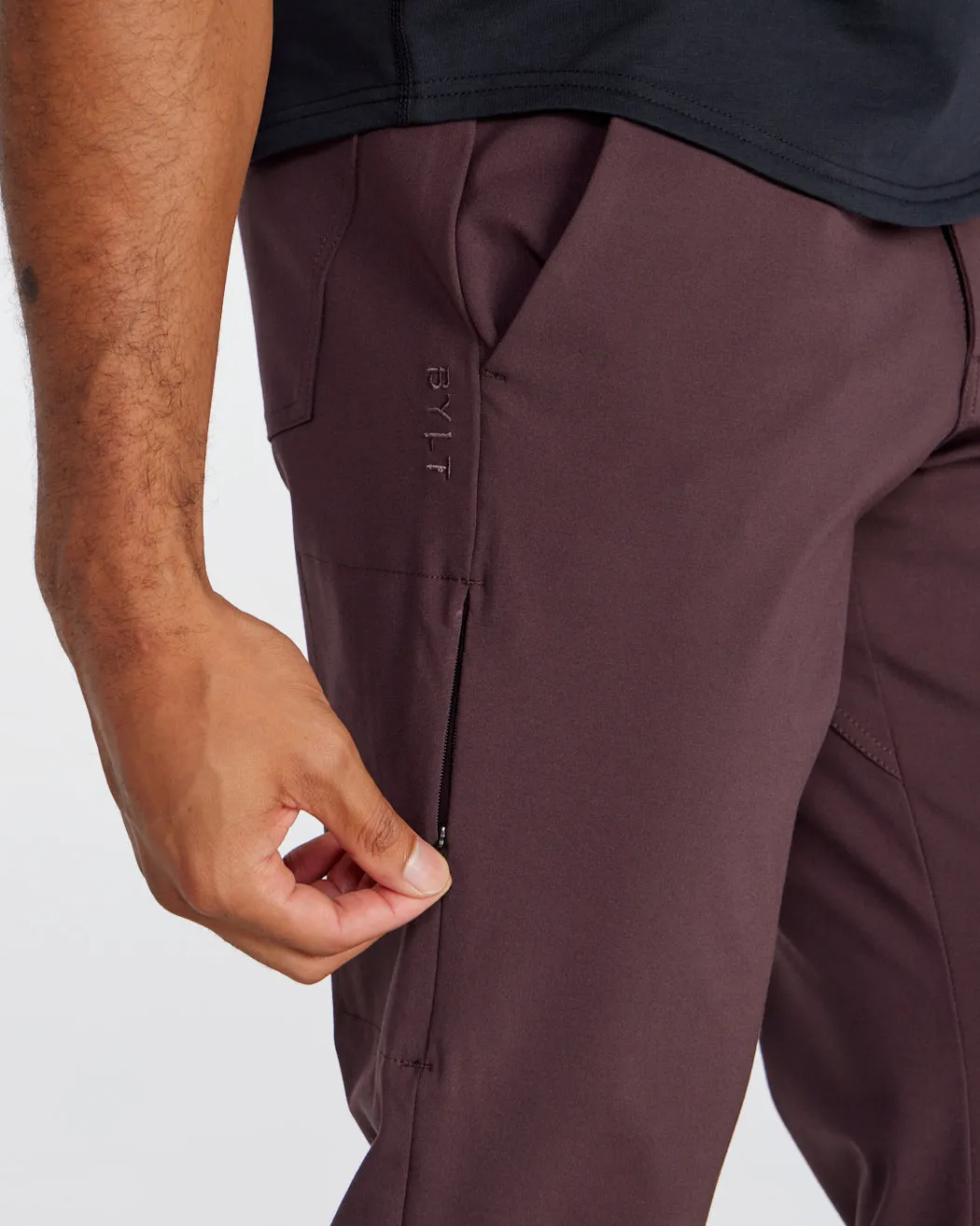 Everyday Jogger Pant <!-- Size 31 -->