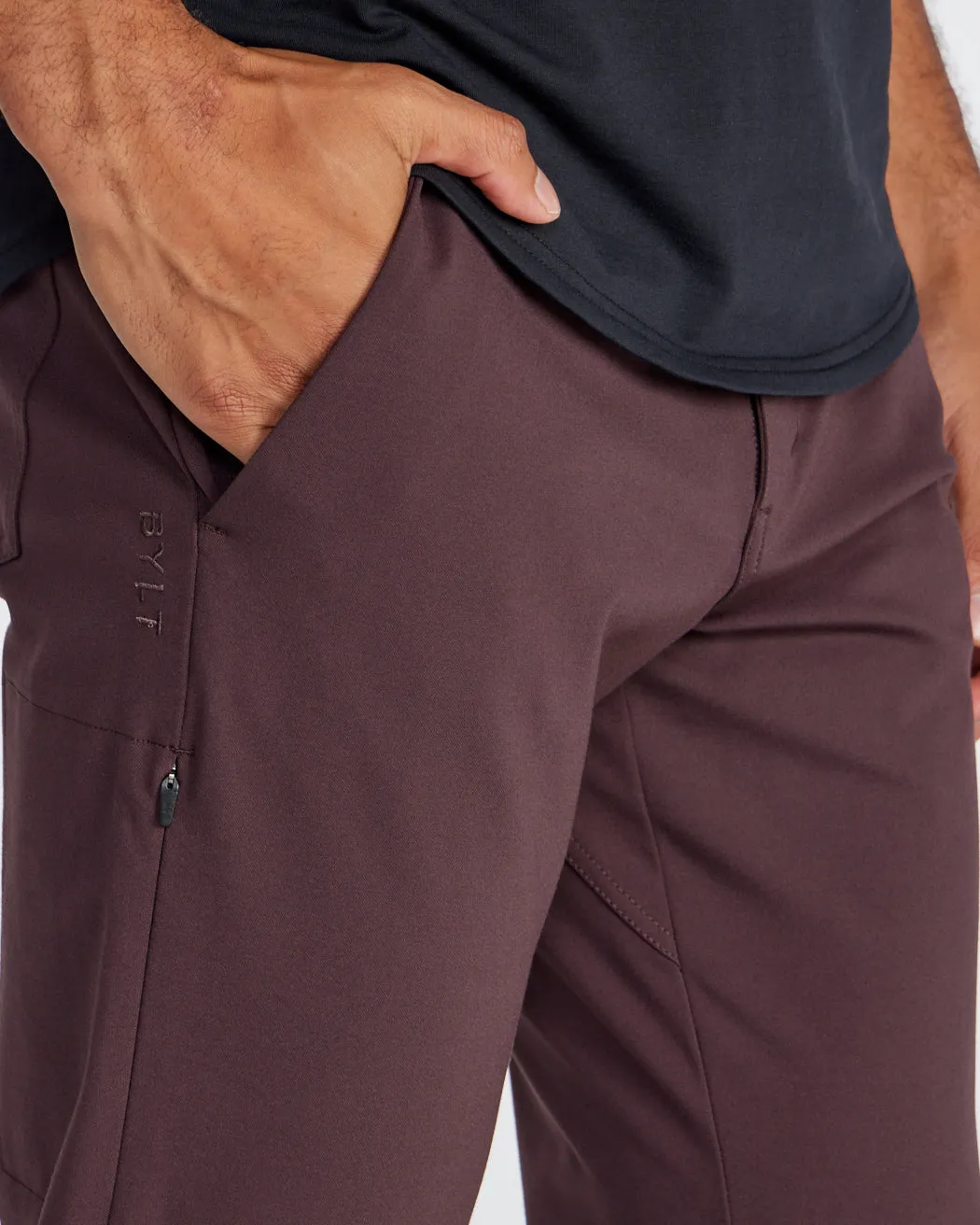 Everyday Jogger Pant <!-- Size 31 -->