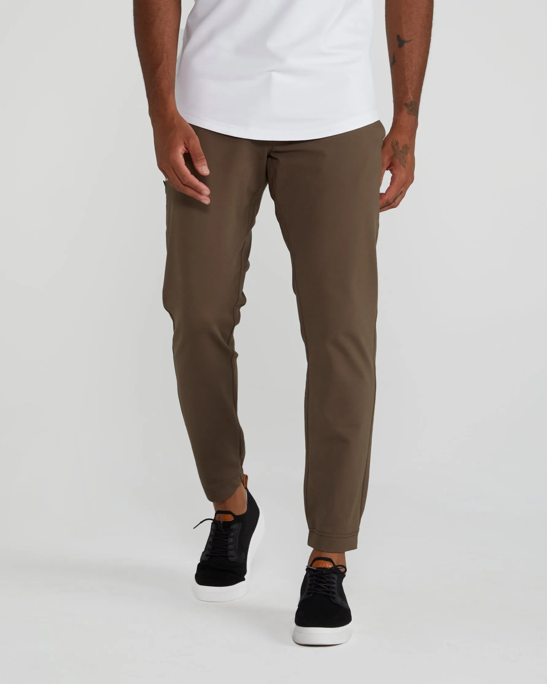 Everyday Jogger Pant <!-- Size 31 -->