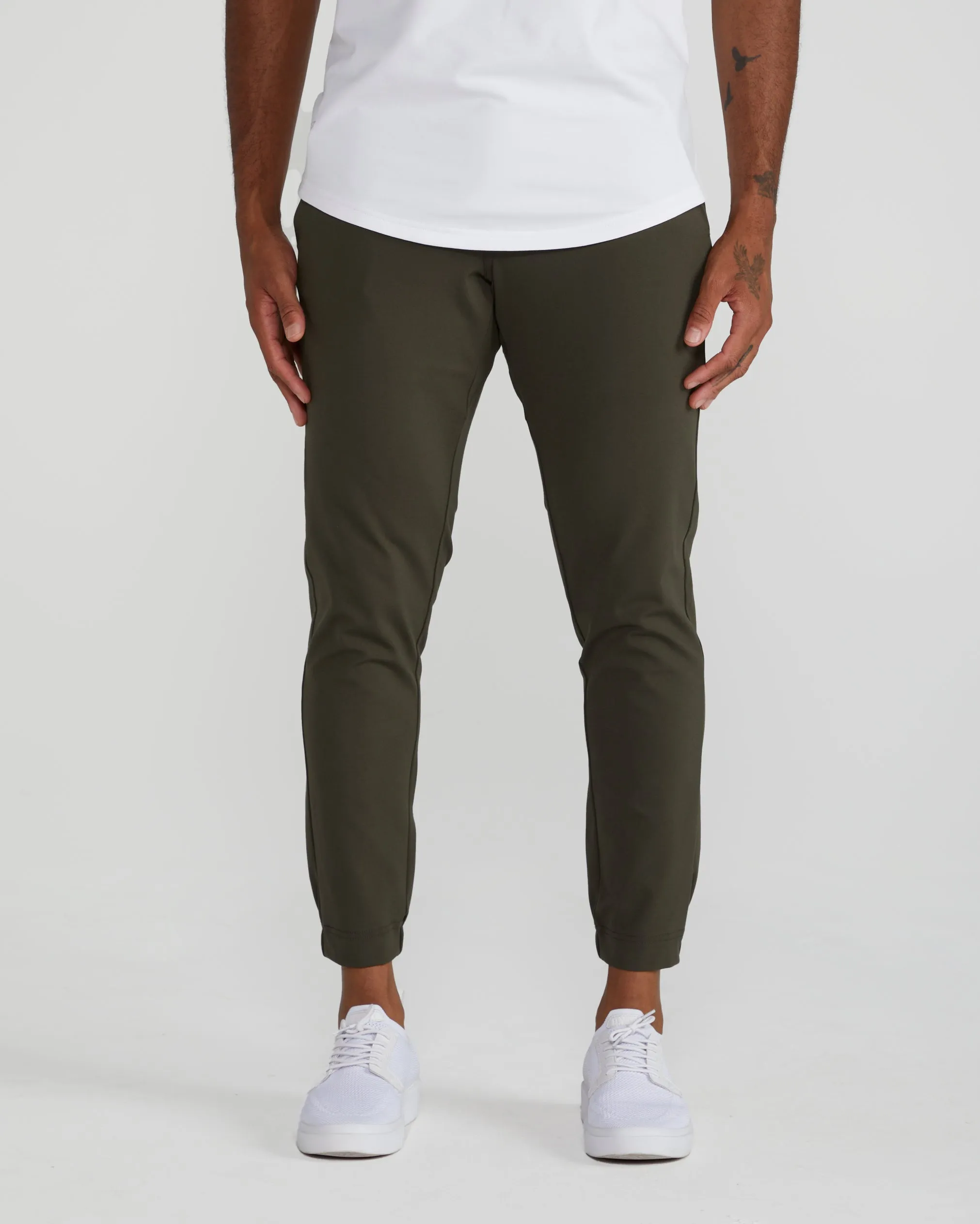 Everyday Jogger Pant <!-- Size 31 -->