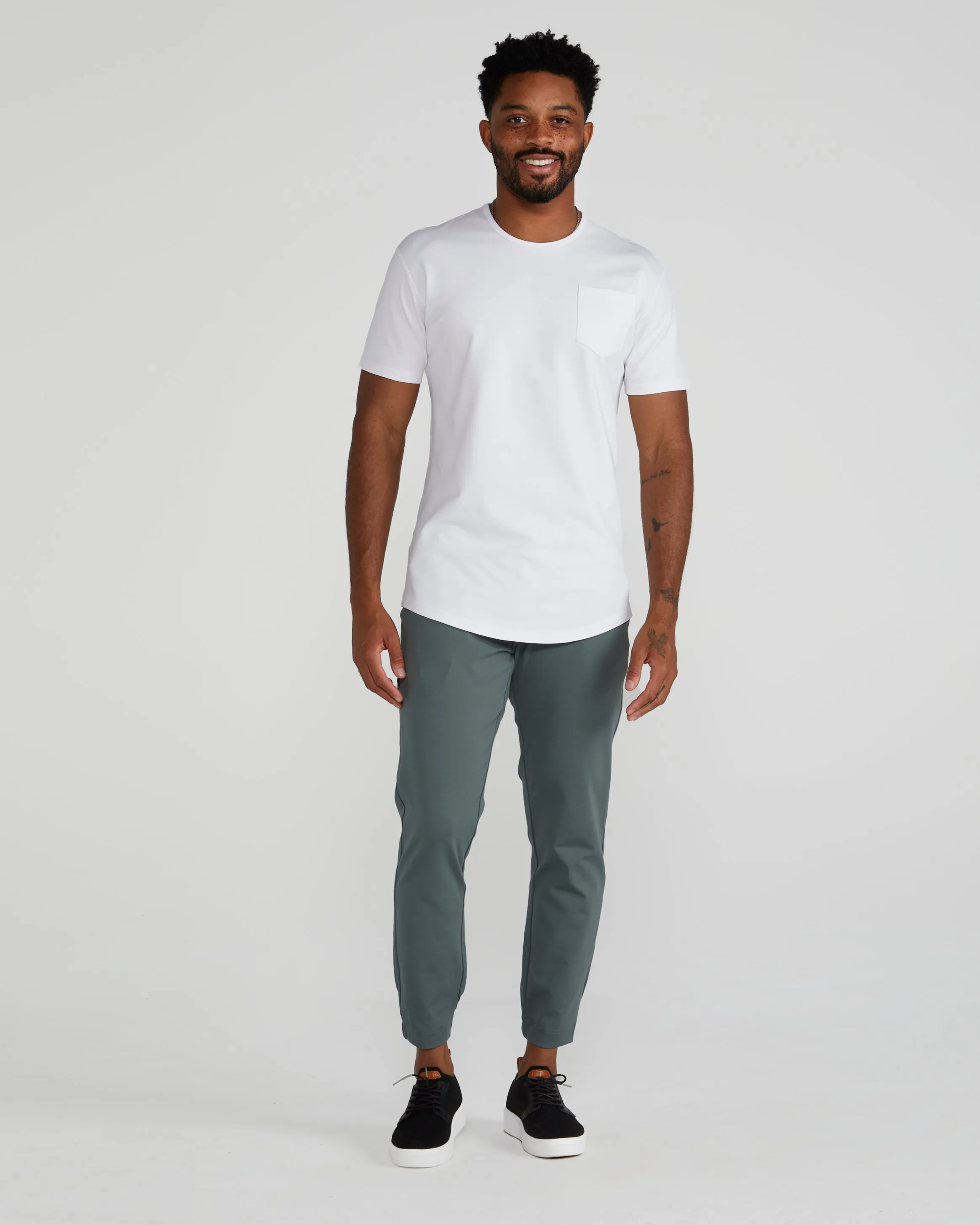 Everyday Jogger Pant <!-- Size 31 -->