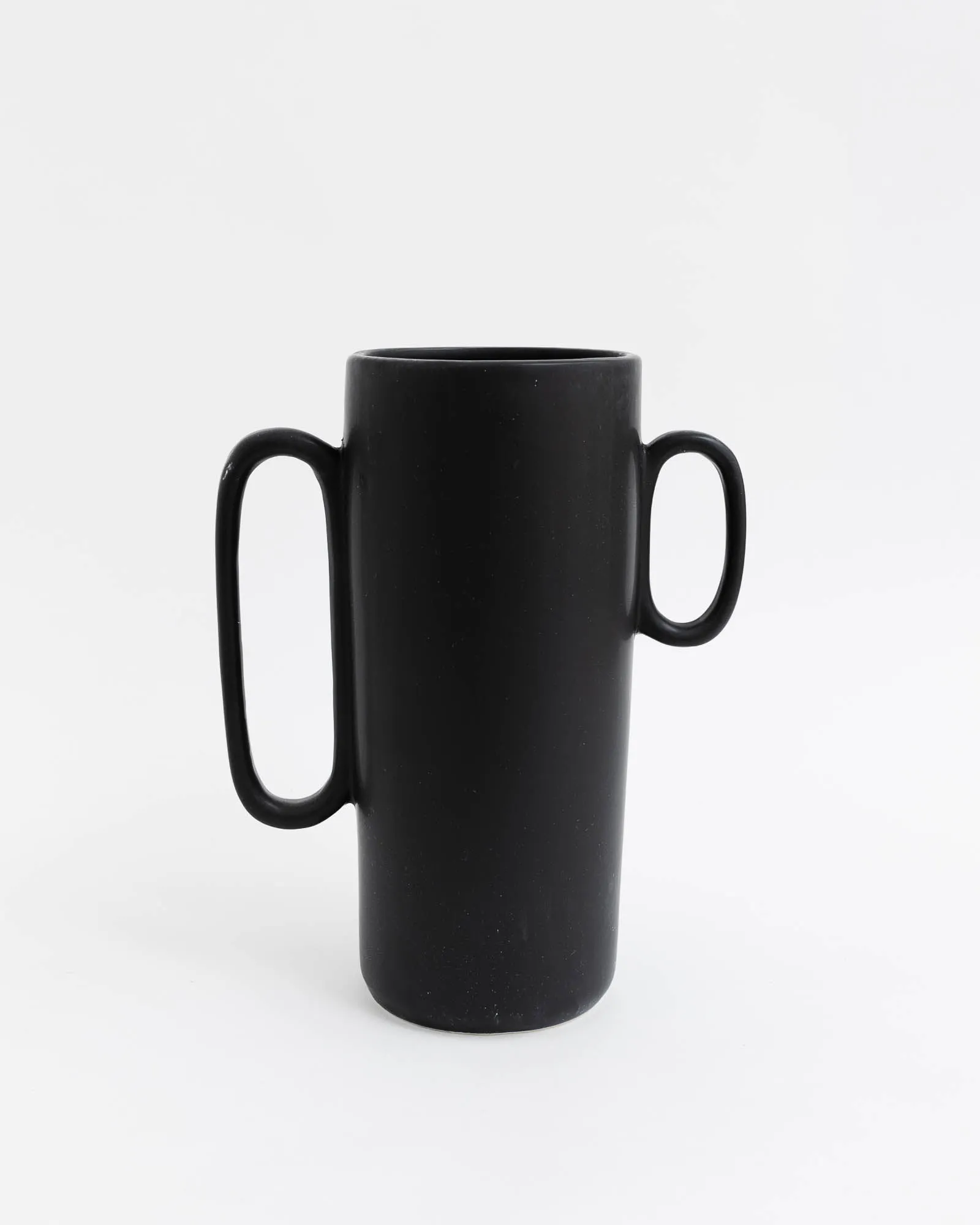 Kado Asymmetrical Vase