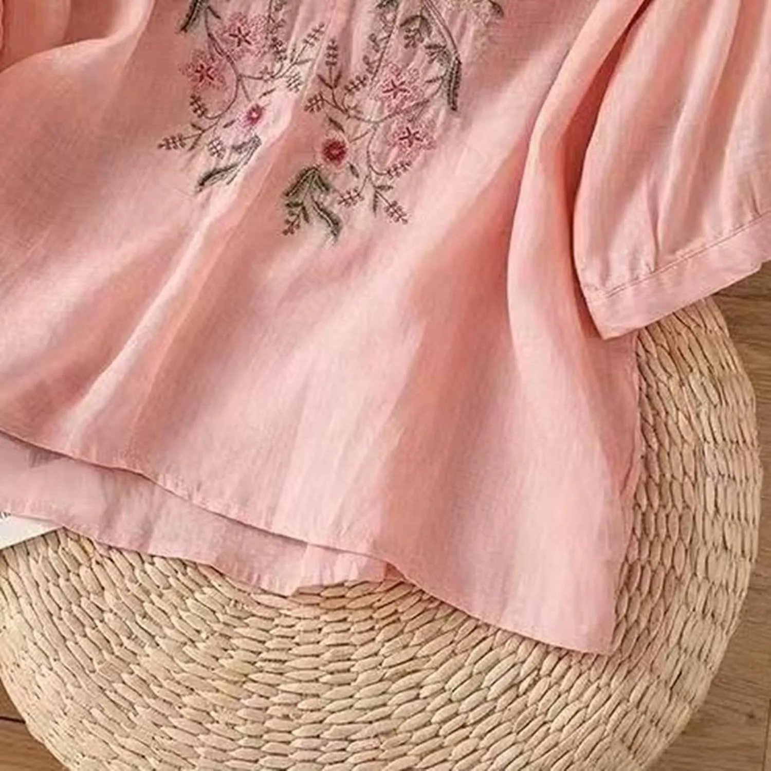 Linen Shirt for Women 3/4 Sleeve Linen Blouses Loose Fit Embroidery Cotton Tops