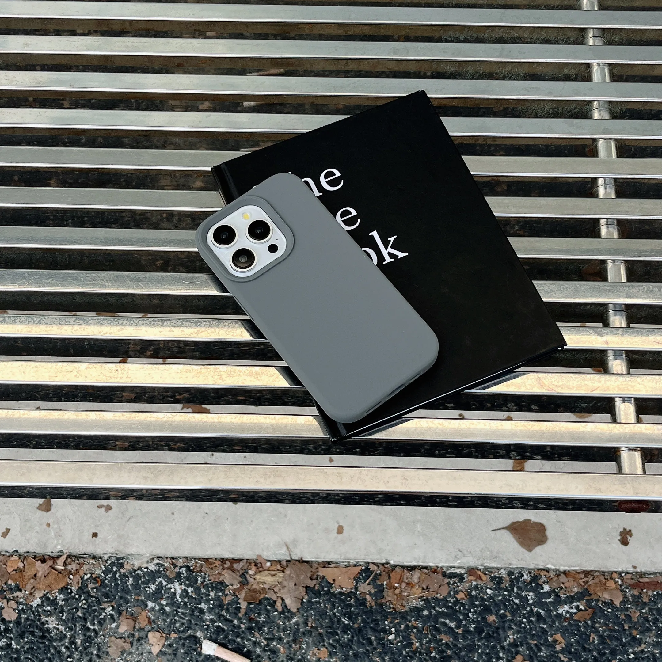 Liquid Silicon Case for iPhone ( Titanium Gray )