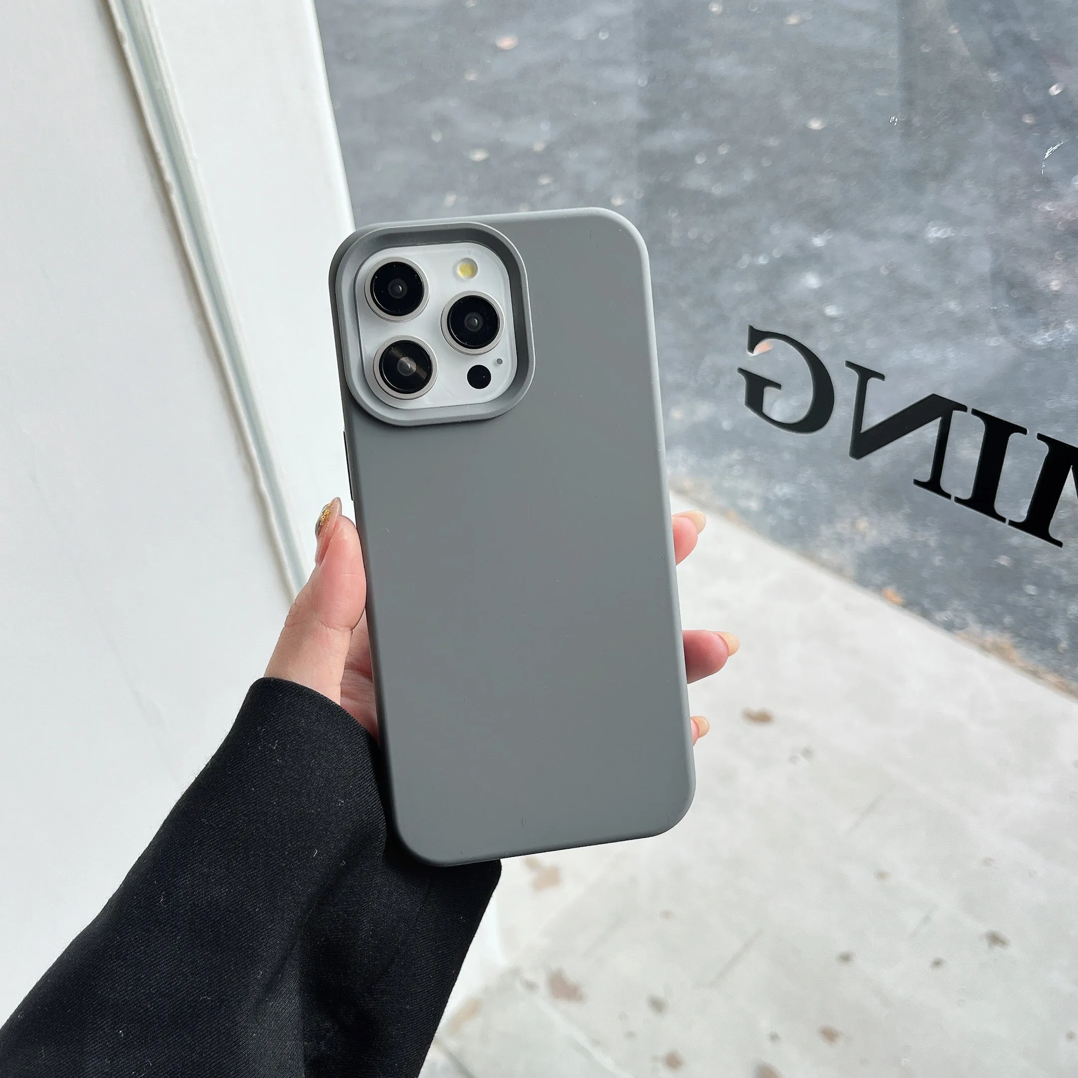 Liquid Silicon Case for iPhone ( Titanium Gray )