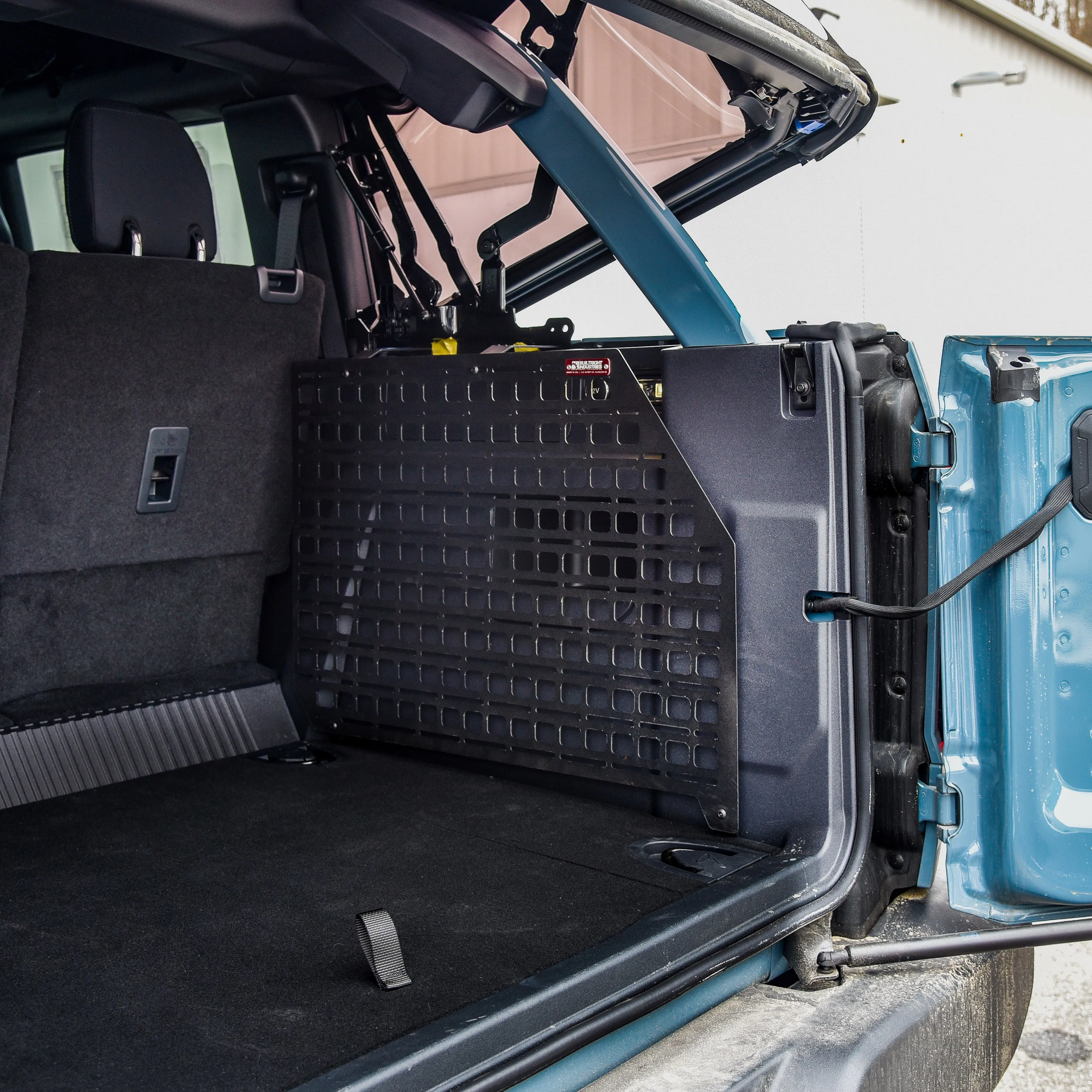 MOLLE Compatible Cargo Panel - Large Driver/Passenger Single | Ford Bronco 4dr (2021 )