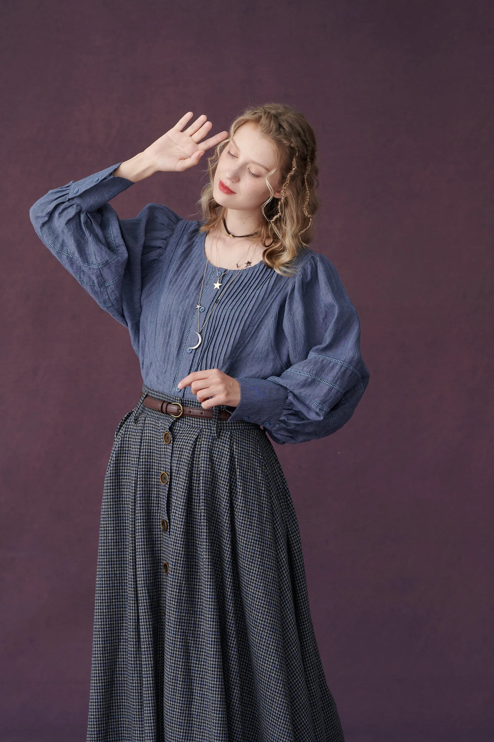 Naomi 33 | buttoned up plaid wool skirt