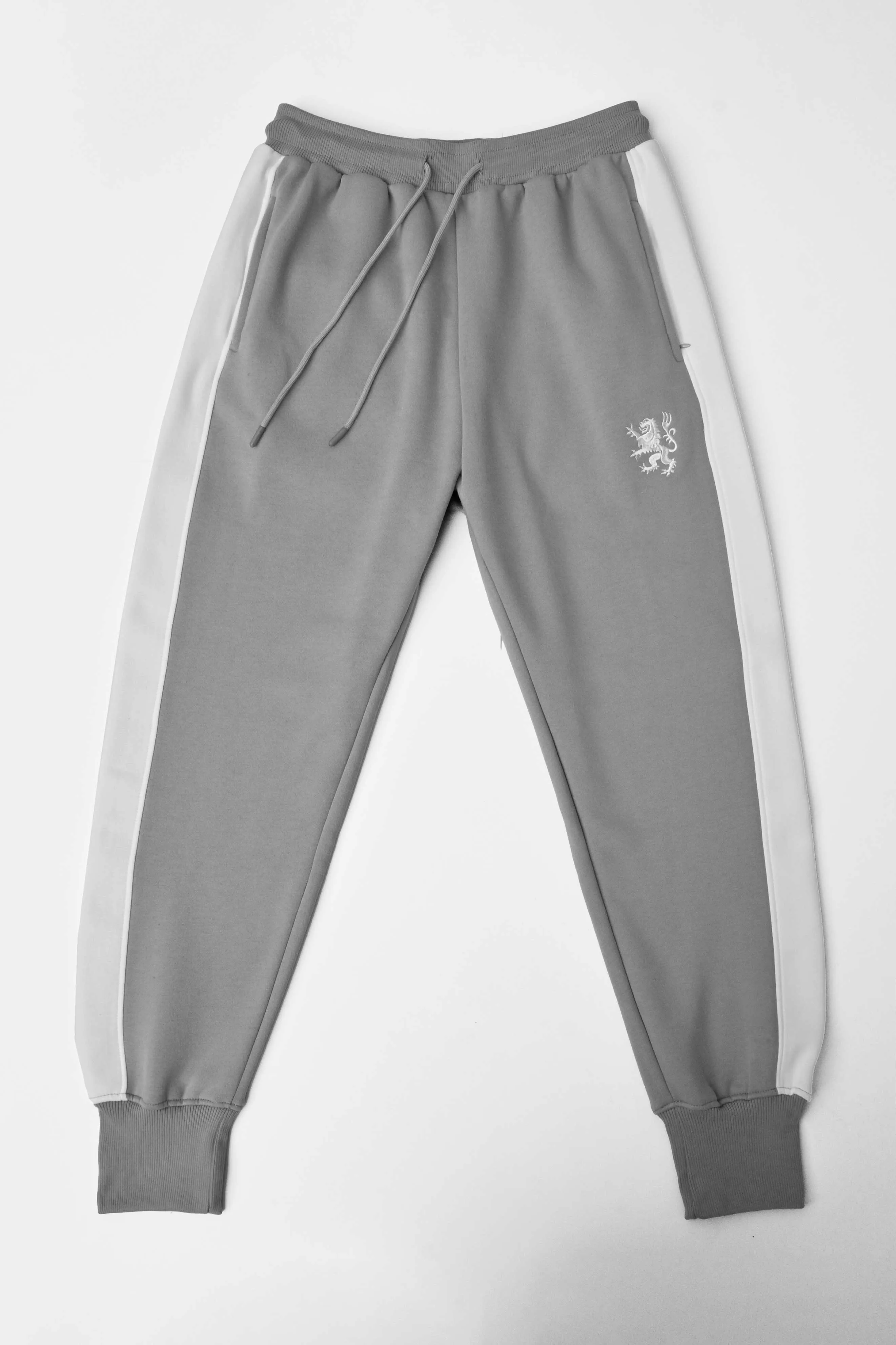 Polo Republica Men's Leo Embroidered Panel Design Fleece Jogger Pants