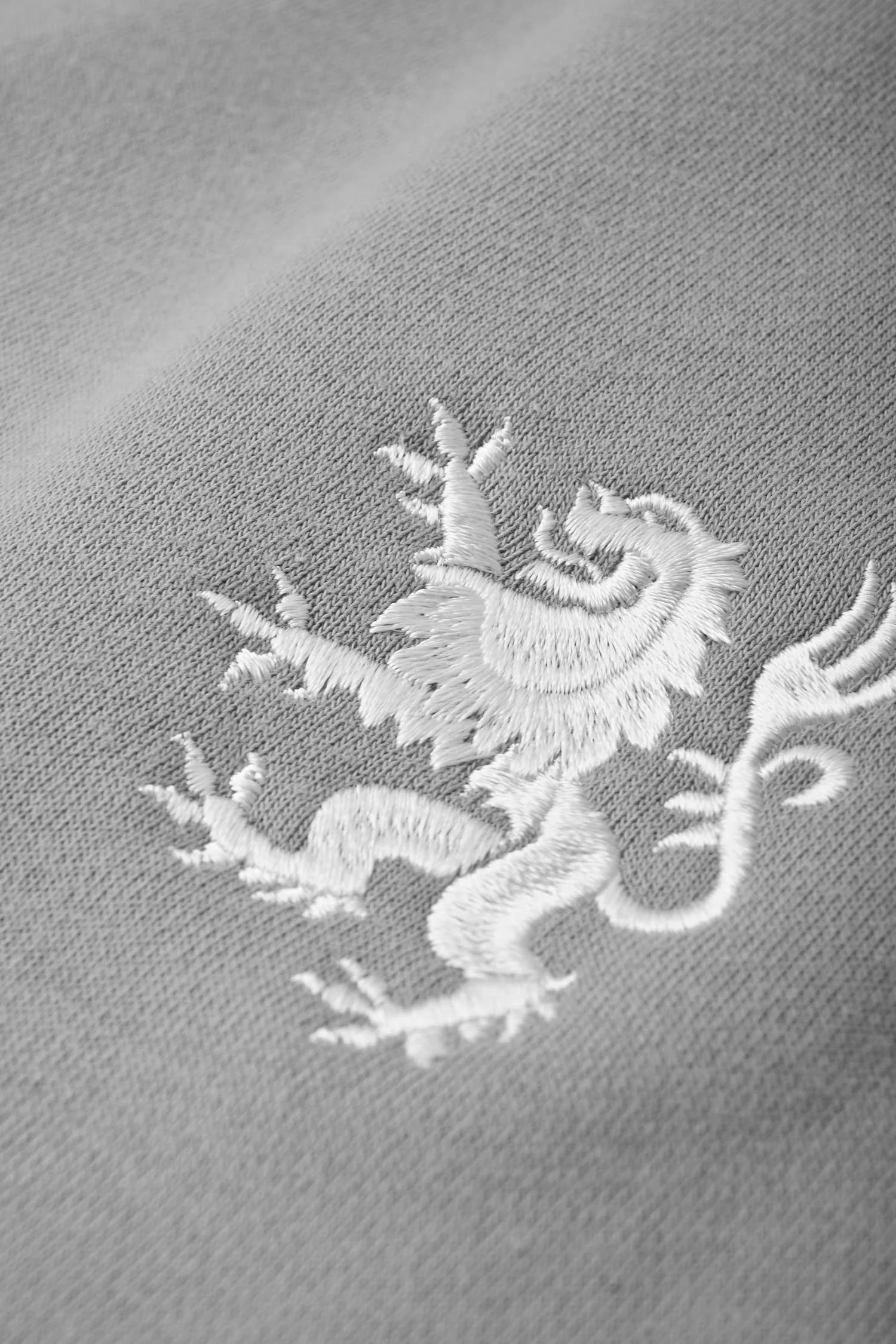 Polo Republica Men's Leo Embroidered Panel Design Fleece Jogger Pants