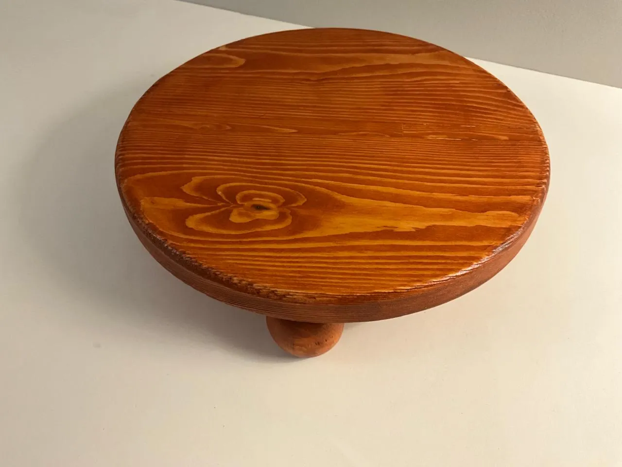 Round Riser