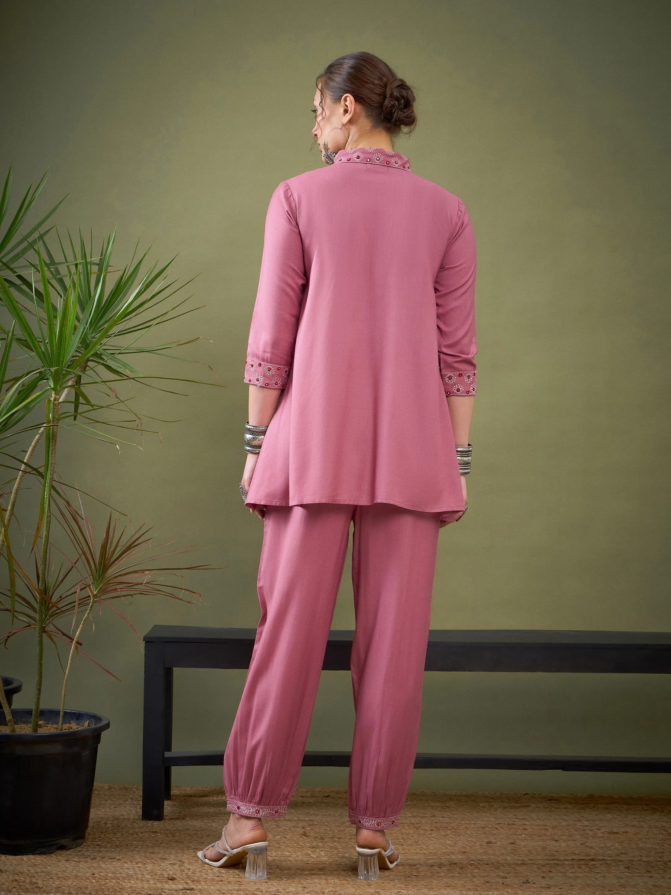 Women Pink Sleeves & Collar Embroidered Shirt With Cuff Pants