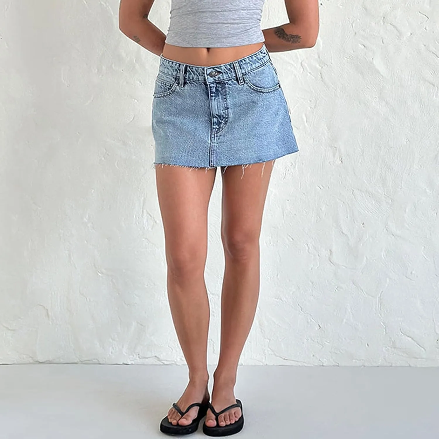 Women Y2k Denim Mini Skirt Sexy Bodycon Short Jean Skirt Low Rise Cargo Skirts with Pockets Vintage Streetwear